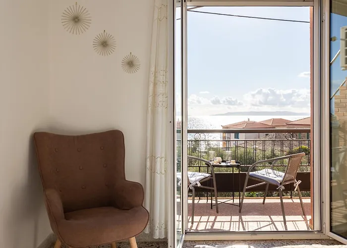 Apartment Sunset Serenity - Seaside Getaway *