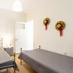 Daire Sunset Serenity - Seaside Getaway Kardamyli