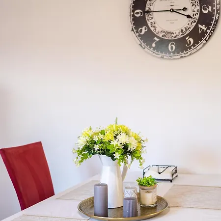 Sunset Serenity - Seaside Getaway Apartmán *