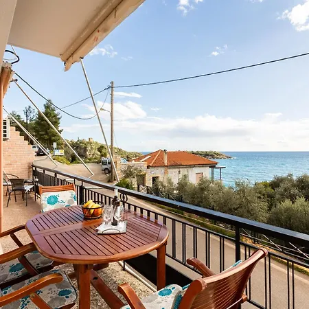 Daire Sunset Serenity - Seaside Getaway *